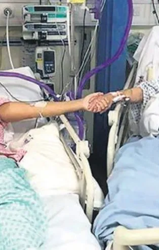 Dünya ölümün böylesini de gördü: Kızıyla sohbet ederek son nefesini verdi