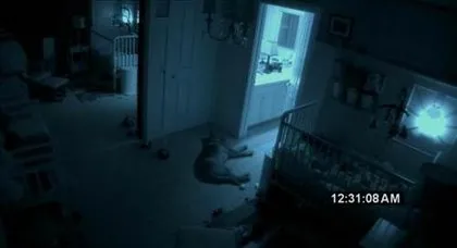 Paranormal Activity 2 filminden kareler