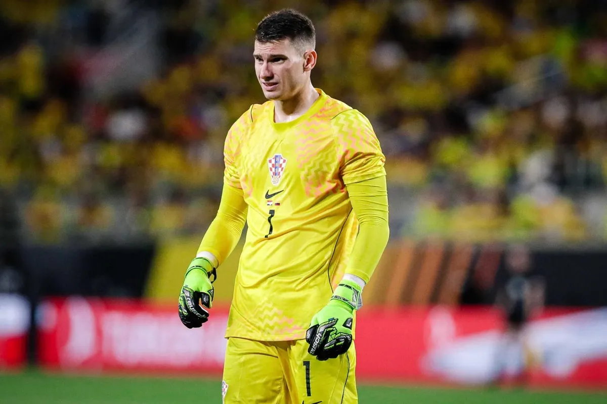 fenerbahcede-livakovic-icin-kritik-gelisme-transfer-rafa-kalkti-1786606146507.jpeg Livakovic