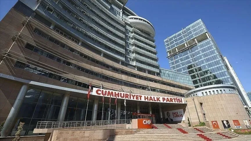 chpde-mutlak-nester-7-il-baskani-gorevden-alindi-1783698114554.jpeg CHP'de mutlak neşter: 7 il başkanı görevden alındı-4