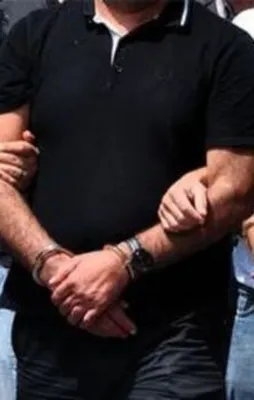 İzmir merkezli 7 ilde ByLock operasyonu