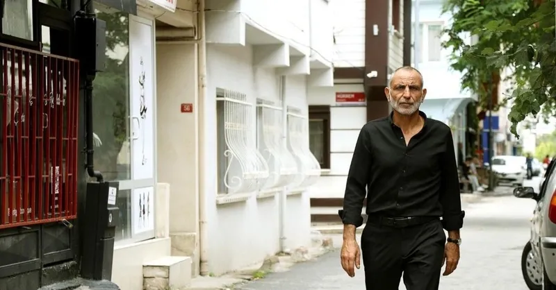 kurtlar-vadisi-ve-edhonun-iki-baba-ismi-geri-donuyor-oyle-bir-karakterle-geliyorlar-ki-1717581573640.jpg Kurtlar Vadisi ve EDHO'nun iki baba ismi geri dönüyor! Öyle bir karakterle geliyorlar ki...-6