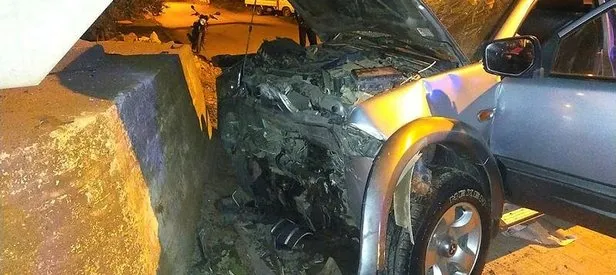 Virajı alamayan sürücü duvara çarptı! 5 yaralı