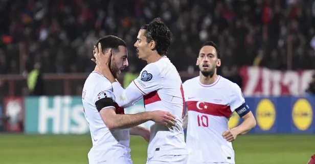 Fenerbahçe ve Galatasaray'ın istediği milli yıldız kararını verdi