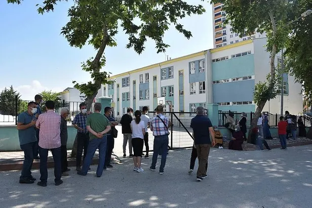 Son dakika: YKS'nin ilk oturumu olan Temel Yeterlilik Testi (TYT) sona erdi! ÖSYM Başkanı Aygün'den ilk açıklama-3