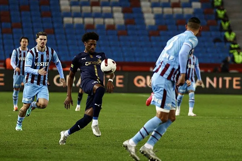 Fırtına evinde kayıp! Trabzonspor 2-3 Kasımpaşa (MAÇ SONUCU-ÖZET)-5