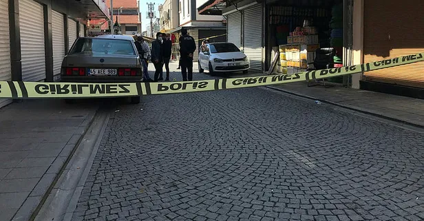 Manisa'da husumetliler arasında silahlı kavga: Ölü ve yaralılar var