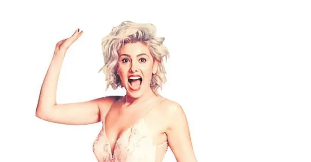 Burcu Binici, sevgilisiyle nasıl ayrıldığını anlattı: Meğerse annesi...