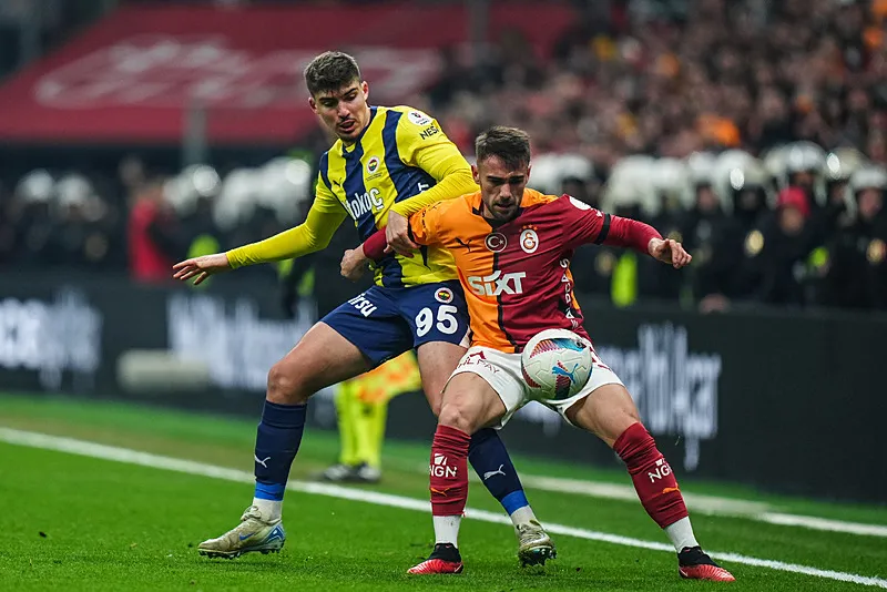 Galatasaray'da ayrılık zamanı! Ünlü teknik direktör o yıldızı istedi - 9