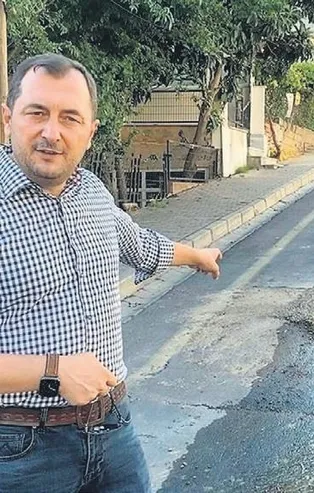 İşte CHP’nin eseri! Heykeli bıraktılar çukur açmaya başladılar