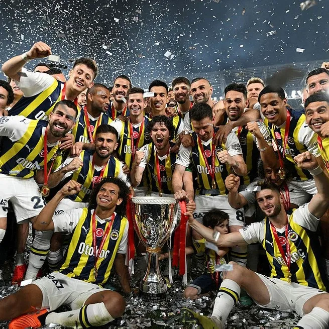Fenerbahçe’de 1 ayrılık 1 transfer!