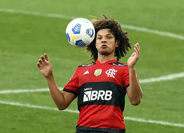 takvimcomtr-gunler-oncesinden-duyurmustu-willian-arao-istanbula-geldi-1657743964602.jpg Takvim.com.tr günler öncesinden duyurmuştu! Willian Arao İstanbul'a geldi-2