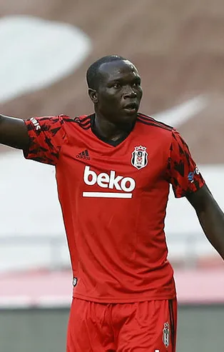 Aboubakar sözleşmesindeki sakatlık maddesini resmen açıkladı