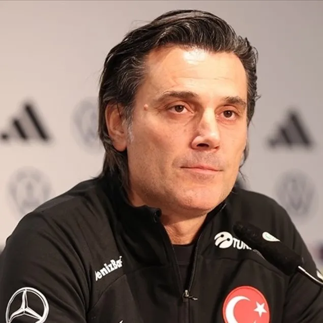 Montella imzayı atıyor