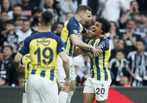 son-dakika-fenerbahce-dinamo-kiev-karsilasmasi-icin-kadrosunu-uefaya-bildirdi-1657872864323.jpg