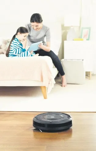 Roomba e5 piyasaya sürüldü