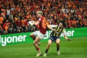 Galatasaray - Fenerbahçe maçı sonrası yorumcular ne dedi? Galatasaraylı oyuncuları yerden yere vurdular! Kanarya hakeme rağmen kazandı