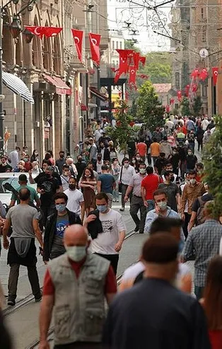 1 Haziran'da maskeler çıkacak mı? Düğün salonları, halısaha, kafe ve restoranlar açılacak mı? Gözler Kabine toplantısında