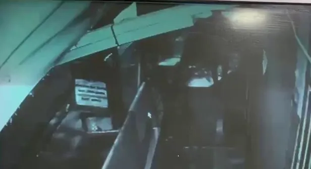 Küçükçekmece'de kan donduran olay: "Anneme ve bize çok çektirdi" dedi babasını 13 yerinden bıçakladı!-4