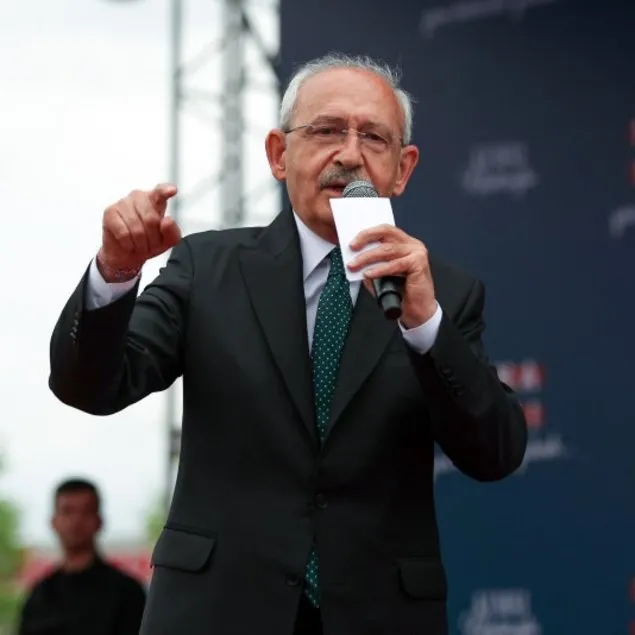 Kılıçdaroğlu’na Düzcelilerden pankart golü