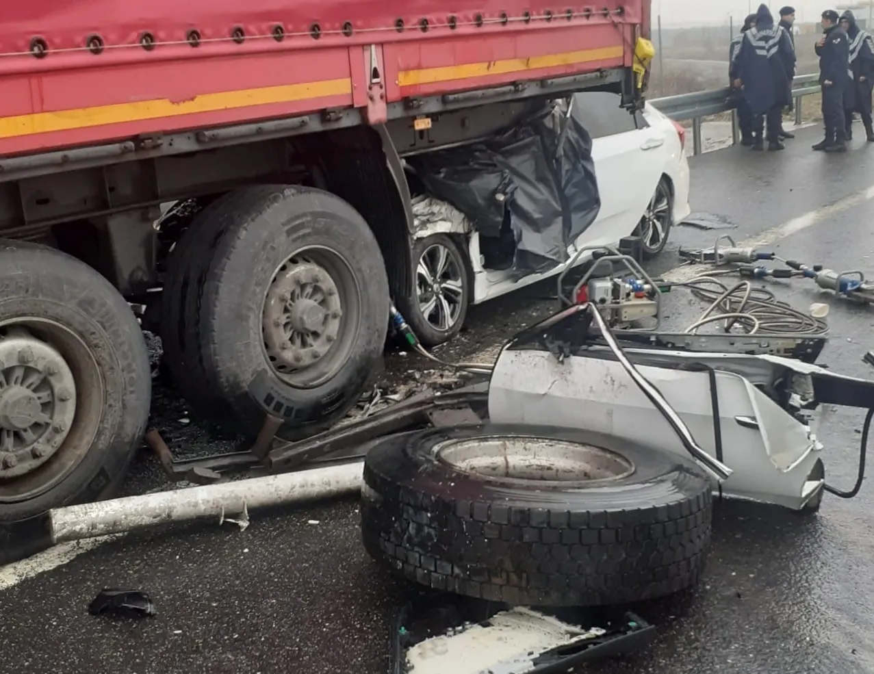 Katliam gibi kazada can kaybı yükseldi