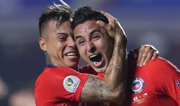 Özel haber... Galatasaray, orta sahaya transfer etmek istediği Erick Pulgar için harekete geçti-6