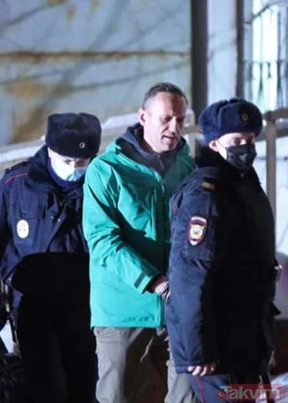Rusya çalkalanıyor! Muhalif Navalnıy Putin’in sarayını ifşa etti