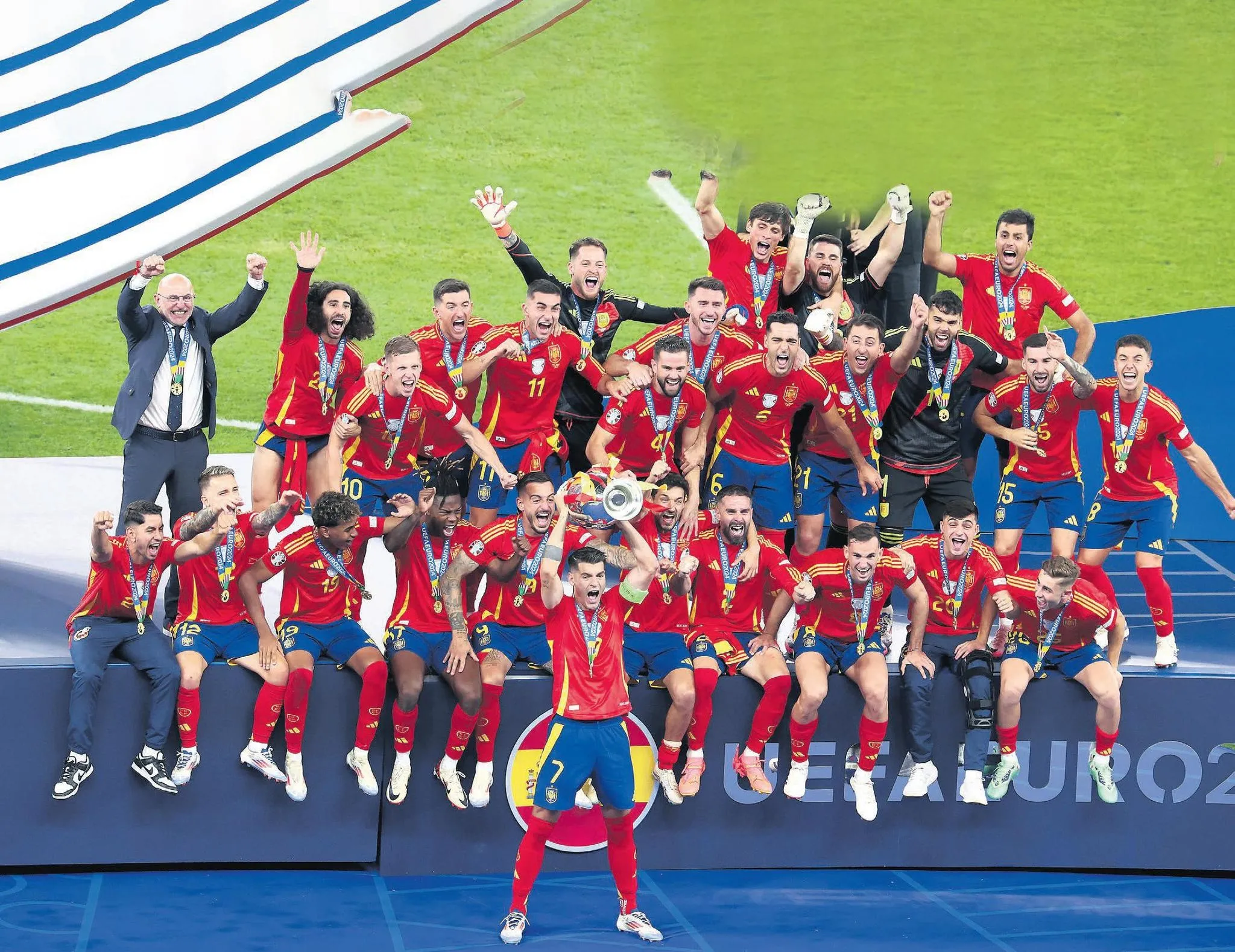 4 yıldızlı şampiyon