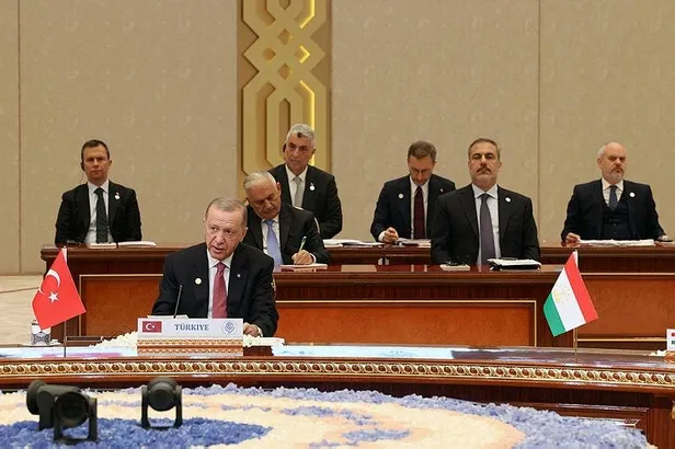 riyadda-gazze-zirvesi-baskan-erdogan-suudi-arabistanda-8inci-olaganustu-islam-zirvesine-katilacak-1699682281295.jpeg