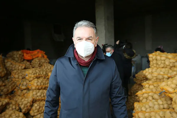 baskan-erdoganin-mujdesi-ciftciyi-sevince-bogdu-1618072137884.jpg Başkan Erdoğan'ın müjdesi çiftçiyi sevince boğdu!-2