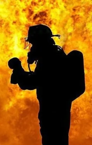 Çin'de otel yandı! 18 kişi öldü