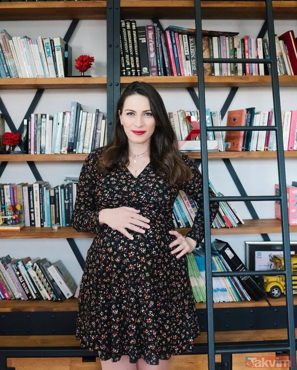 Yeşilçam efsanesi Kemal Sunal’ın torununa bakın! Ali Sunal ‘dayın sana bayılıyor’ dedi paylaştı! İlk yorum Defne Samyeli’den... - 2