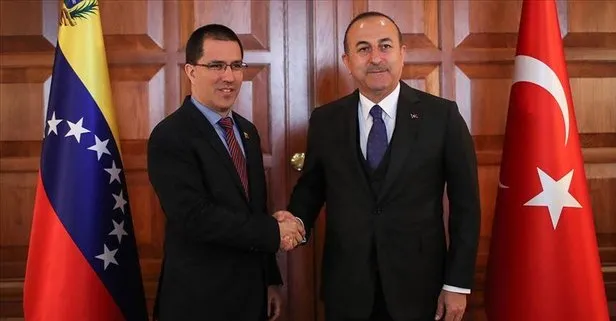 Bakan Çavuşoğlu, Arreaza ile görüştü