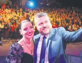 CHP’li Buca’da bazı partililer işe gelmeden maaş alıyor!