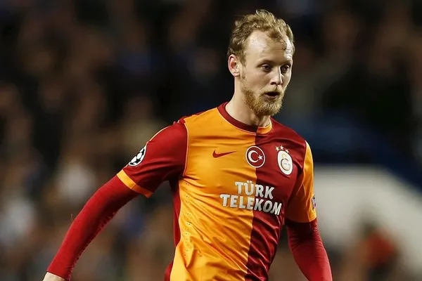 ozel-haber-i-galatasarayda-genclik-ruzgari-kisa-surdu-tekrardan-eski-futbolcular-kulupte-1643966782063.jpg Özel Haber I Galatasaray'da gençlik rüzgarı kısa sürdü! Tekrardan eski futbolcular kulüpte-2