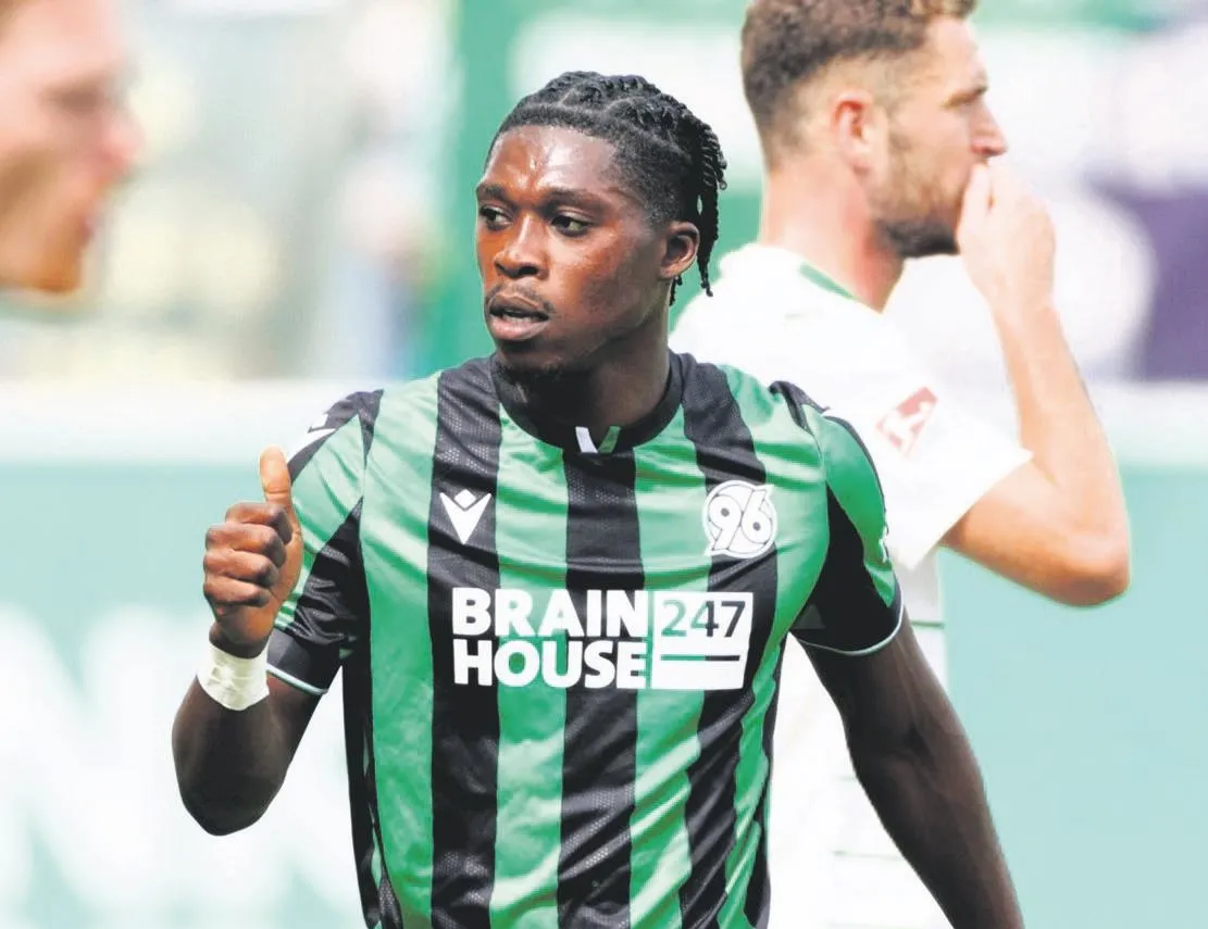 Yeni aslan Derrick Köhn