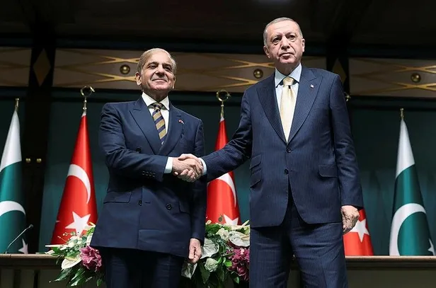son-dakika-baskan-recep-tayyip-erdogan-ve-pakistan-basbakani-sahbaz-seriften-onemli-aciklamalar-1654123488058.jpeg