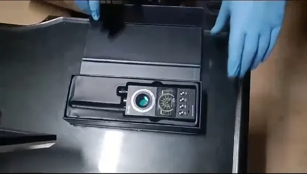 Şirinler çetesine düzenlenen operasyonun görüntüleri ortaya çıktı! Koçbaşı ile kapıyı kıramayan polis zırhlı araçla girdi-4