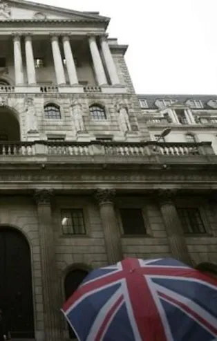 Son dakika: İngiltere Merkez Bankası'ndan faiz indirimi kararı
