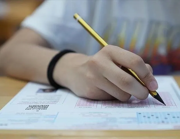 LGS yalanı çöktü! İYİ Partili Çömez’in 36 birinci çıktı dediği Bursa Mahmut Celalettin Ökten İmam Hatip Ortaokulu’nda birinci yok
