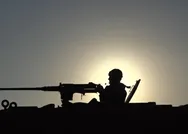 Esad rejiminin askerleri şokta! Arkalarına bakmadan kaçıyorlar