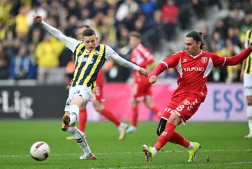 Fenerbahçe'ye Kılınç darbesi