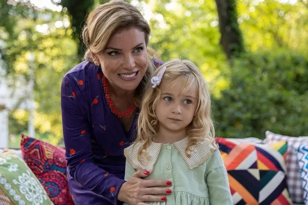 dilek-tasi-gercek-hayat-hikayesi-mi-dilek-tasi-dizisi-hangi-donemi-hangi-yillari-anlatiyor-dizi-nerede-hangi-i-1694110370760.jpeg Dilek Taşı dizisi hangi dönemi, hangi yılları anlatıyor? Dilek Taşı gerçek hayat hikayesi mi? Dizi nerede, hangi ilde çekiliyor?-5