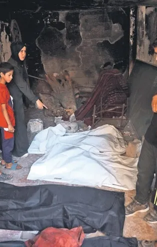 İsrail’in Gazze saldırılarında 53 Filistinli şehit edildi