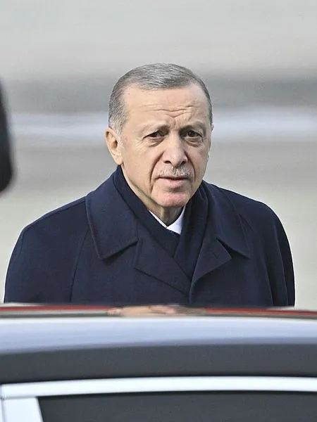 baskan-recep-tayyip-erdogan-turkiye-gazzeli-kardeslerimizin-sesinin-duyulmasini-sagliyor-1700330281399.jpeg Başkan Recep Tayyip Erdoğan: Türkiye, Gazzeli kardeşlerimizin sesinin duyulmasını sağlıyor-2