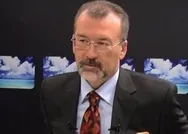 Abdullah Gülü eleştiren Hulki Cevizoğlu, CHP yandaşı Halk TVnin Ceviz Kabuğu programına son verdiğini duyurdu