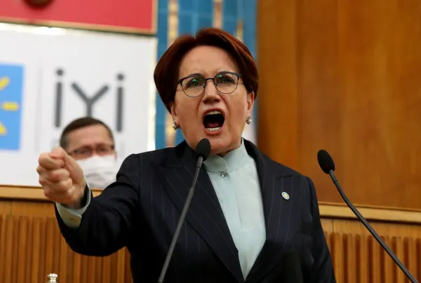 İYİ Parti’de Akşener’e büyük isyan hazırlığı! Partililer seçim yenilgisini çıkarıyorlar: Git torun sev