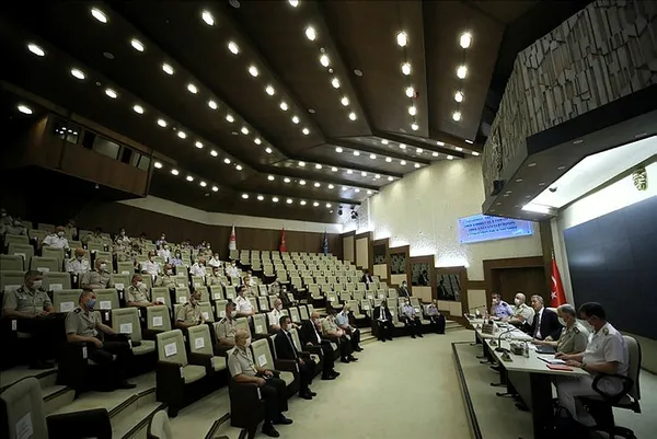 bakan-akardan-onemli-gorusme-1596724203318.jpg Bakan Akar'dan önemli görüşme-2
