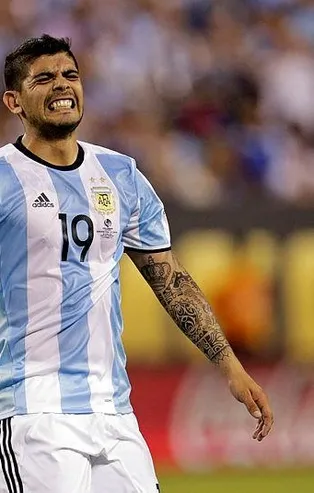 Galatasaray'ın istediği Banega pazarlığı kıran kırana