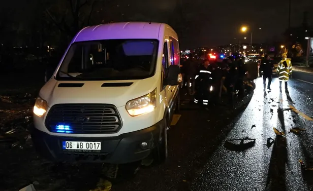 Ankara'da hareketli anlar! Arabadan çıkanlar şoke etti-1